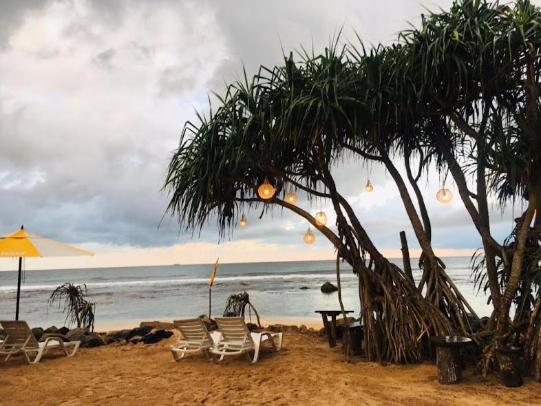Shima Guni Beach Club Hotel Matara Bagian luar foto